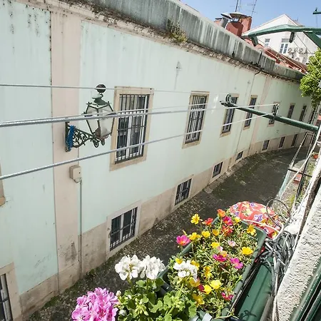 Local In Alfama! Alice Home, Near River アパート