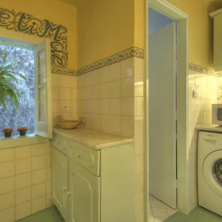 Local In Alfama! Alice Home, Near River Appartement *