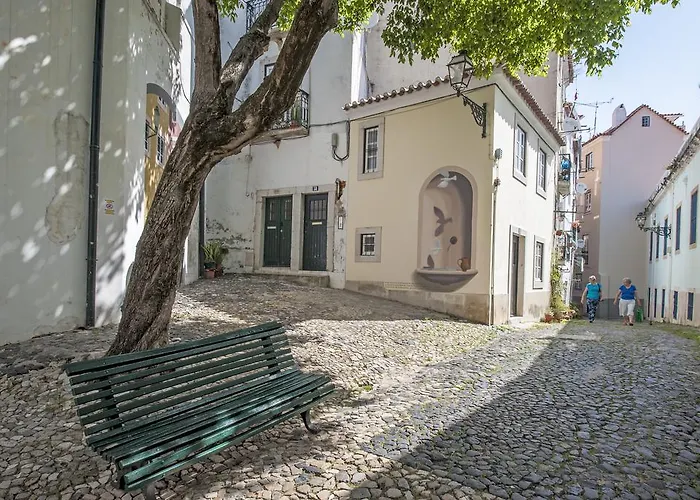 Local In Alfama! Alice Home, Near River 아파트 *