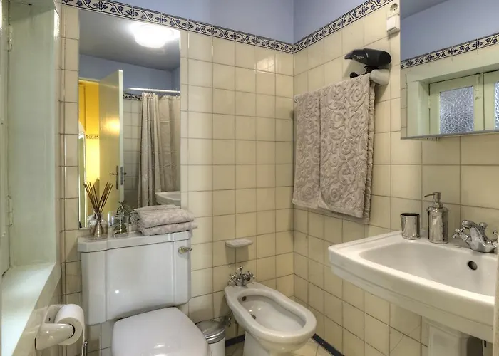 Local In Alfama! Alice Home, Near River * 리스본