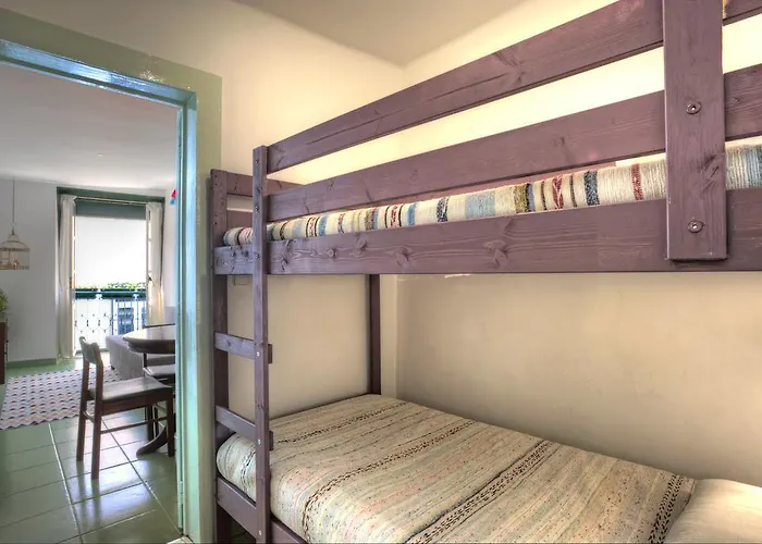 Local In Alfama! Alice Home, Near River 리스본
